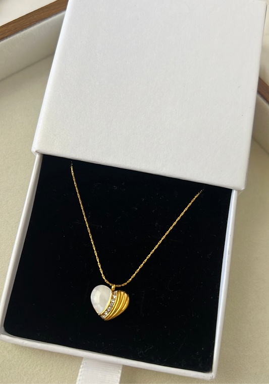 Love Necklace.